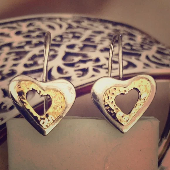 Silpada Sterling Silver Heart Shaped Earring - Picture 2 of 7